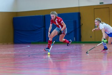 Bild 67 - B-Juniorinnen Bahrenfeld